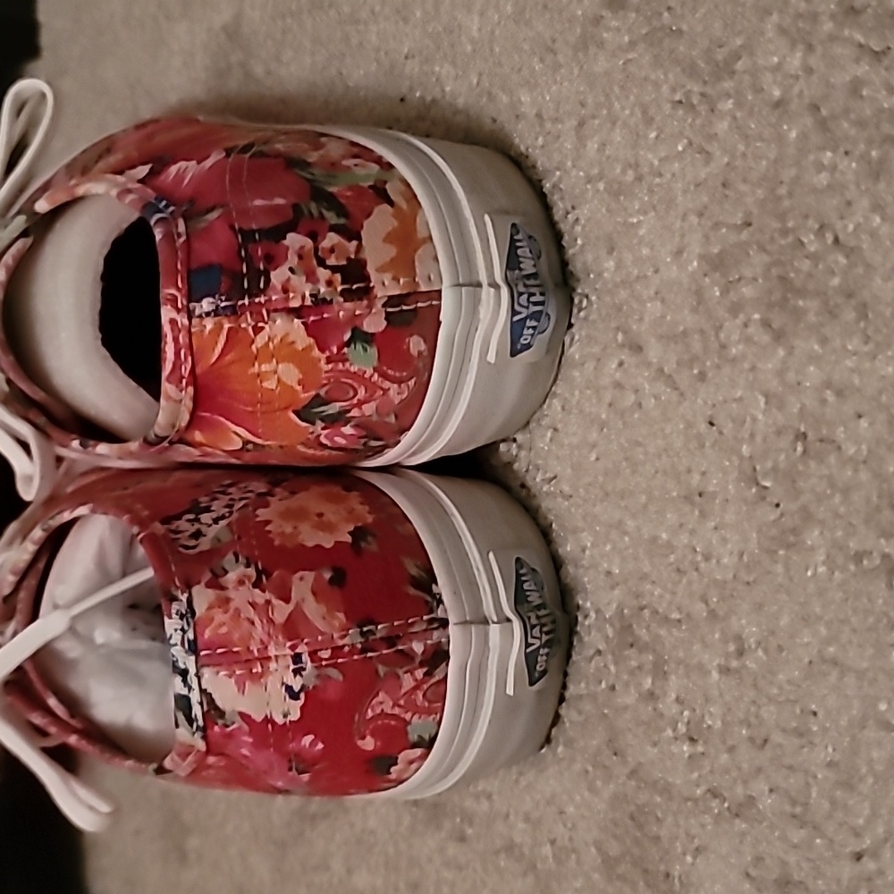 Shoes - Picture 3 of 3